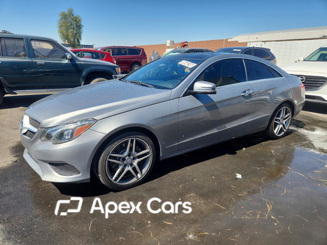 Mercedes-Benz E-klasse 2014 - Image 1 of 12