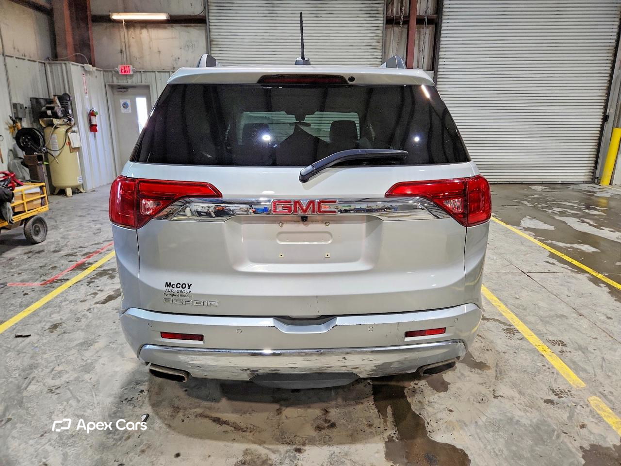 GMC Acadia 2017