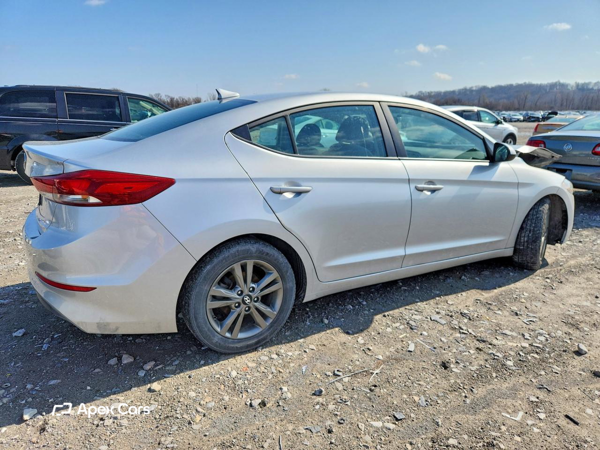 Hyundai Elantra 2018