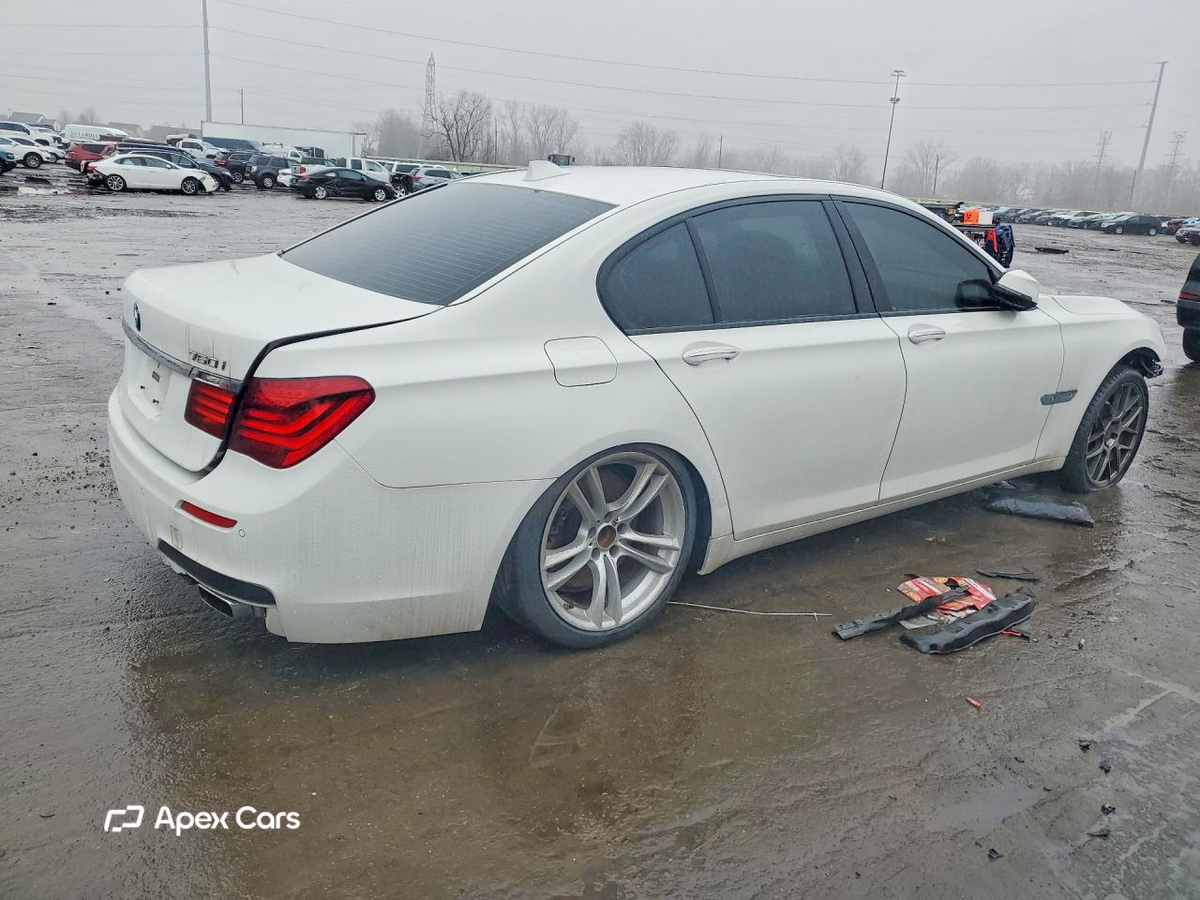 BMW Series 7 2013
