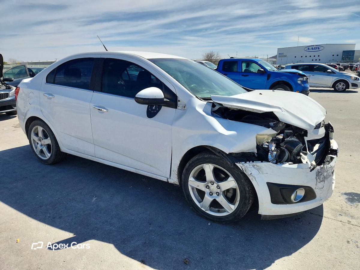 Chevrolet Sonic 2014