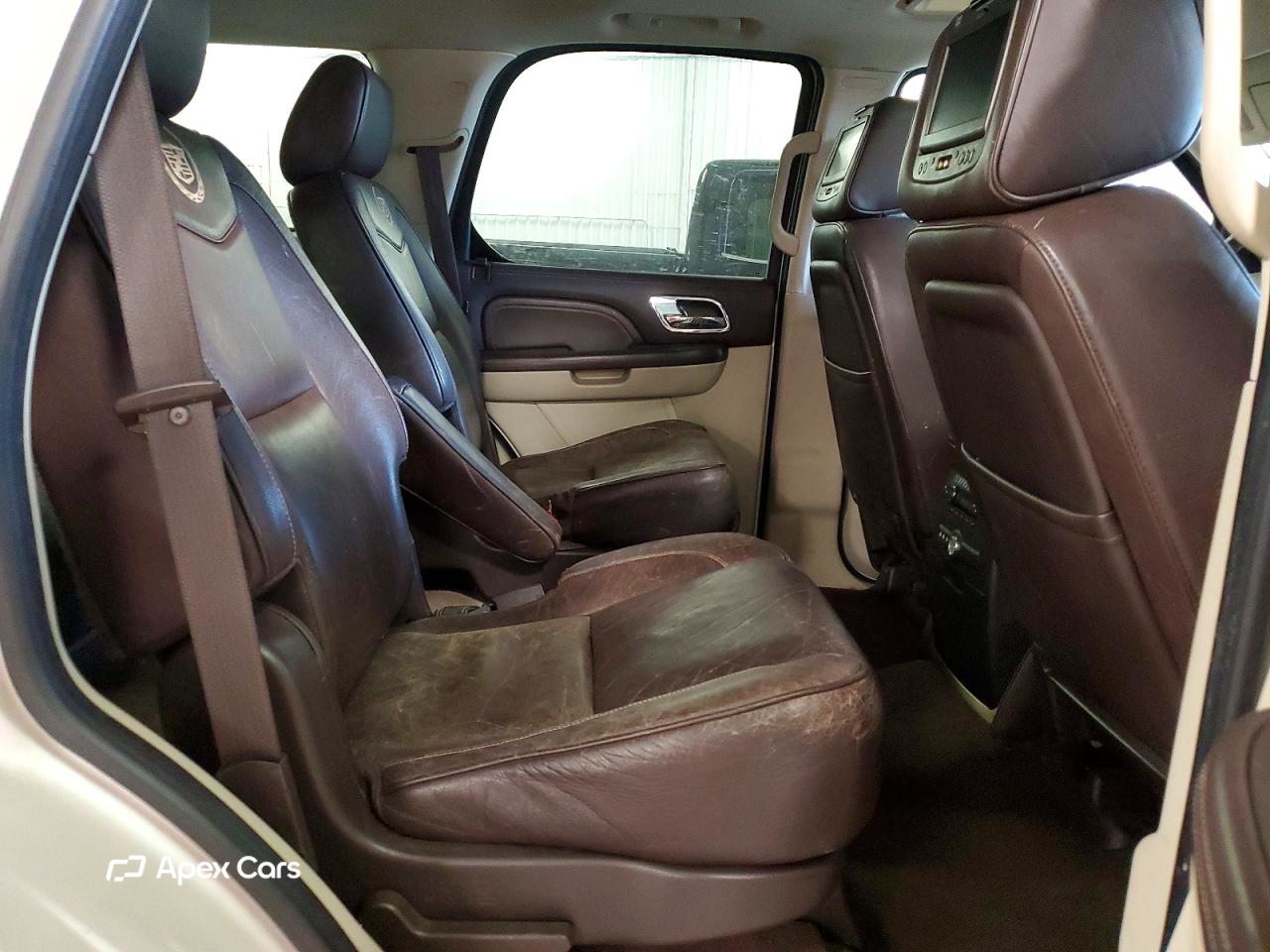 Cadillac Escalade 2011