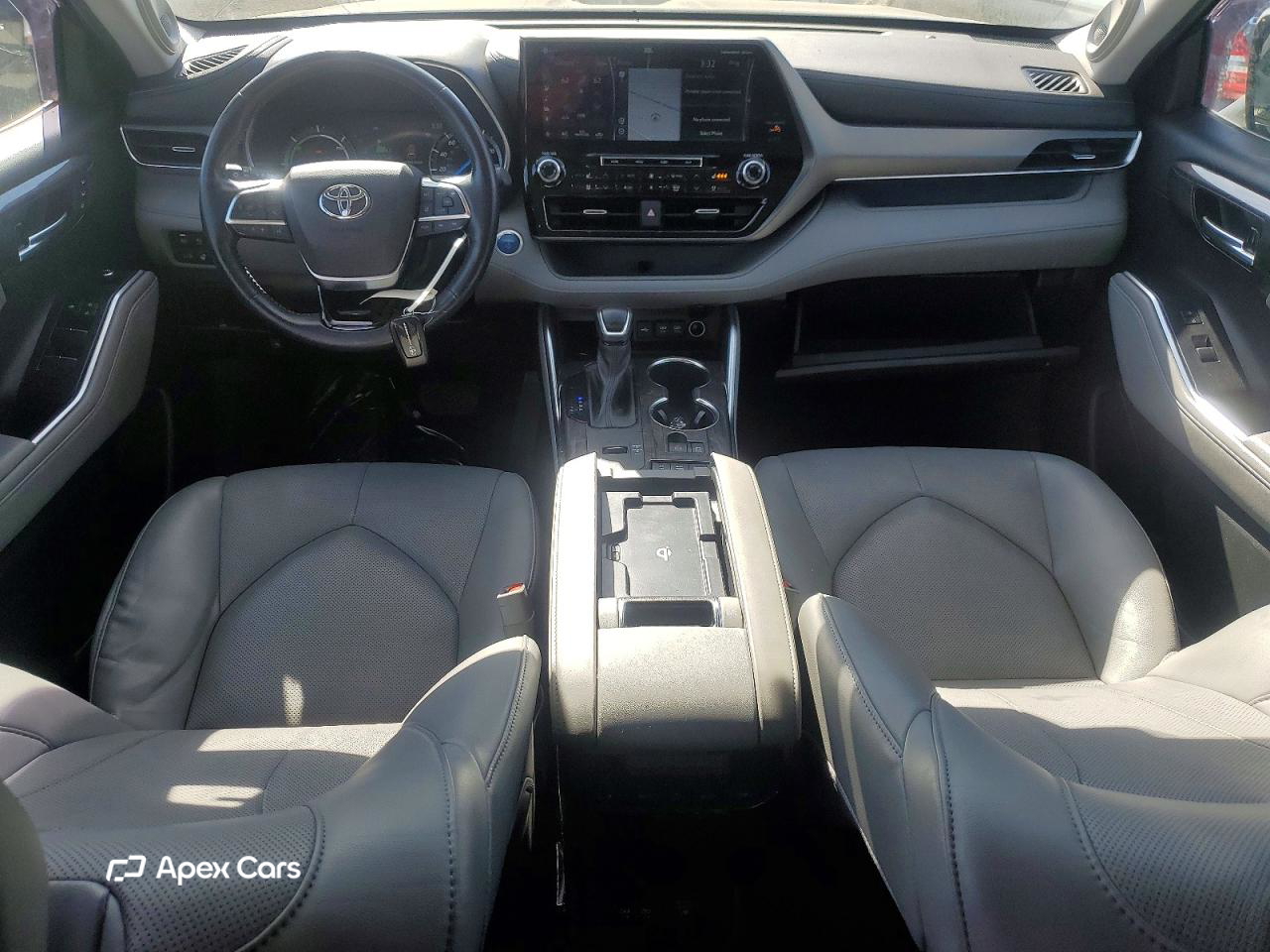 Toyota Highlander 2021