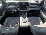Toyota Highlander 2021