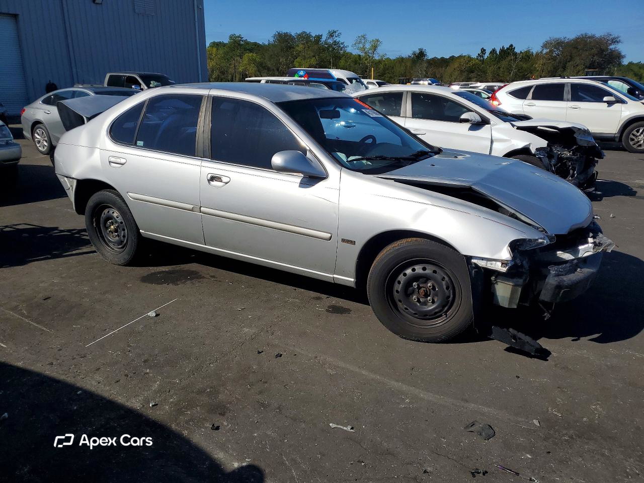 Nissan Altima 2001