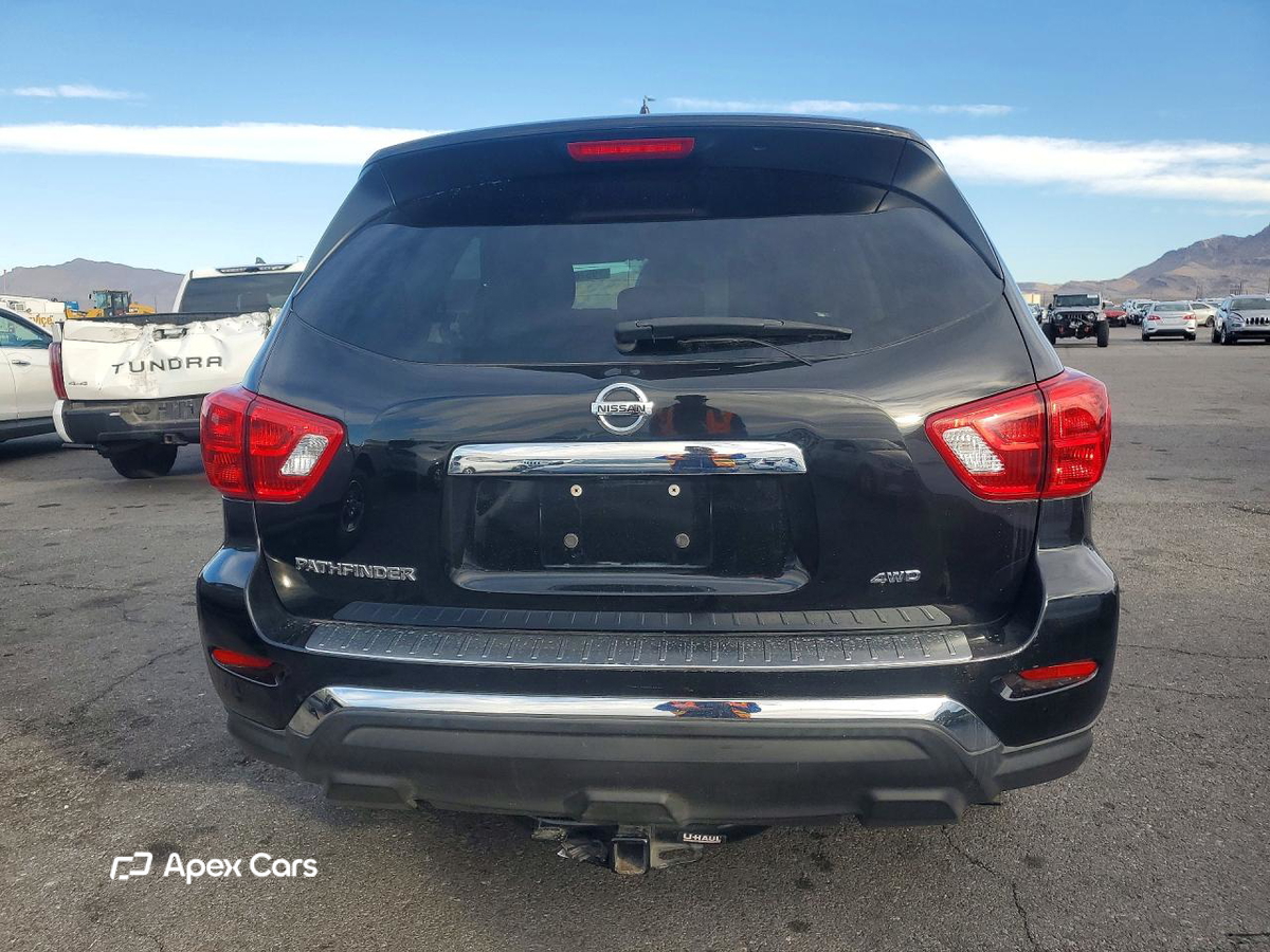 Nissan Pathfinder 2017