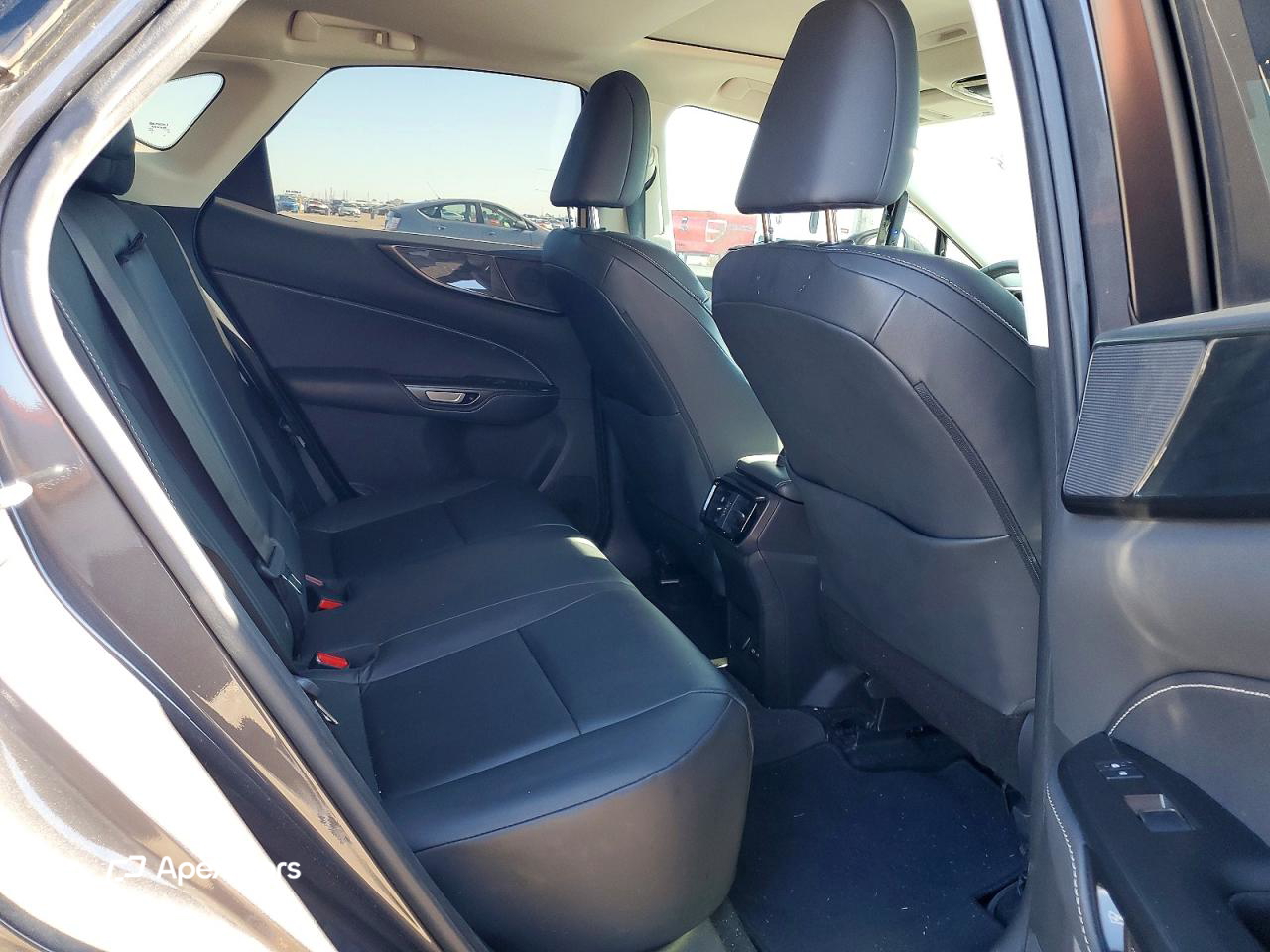 Lexus NX 2023