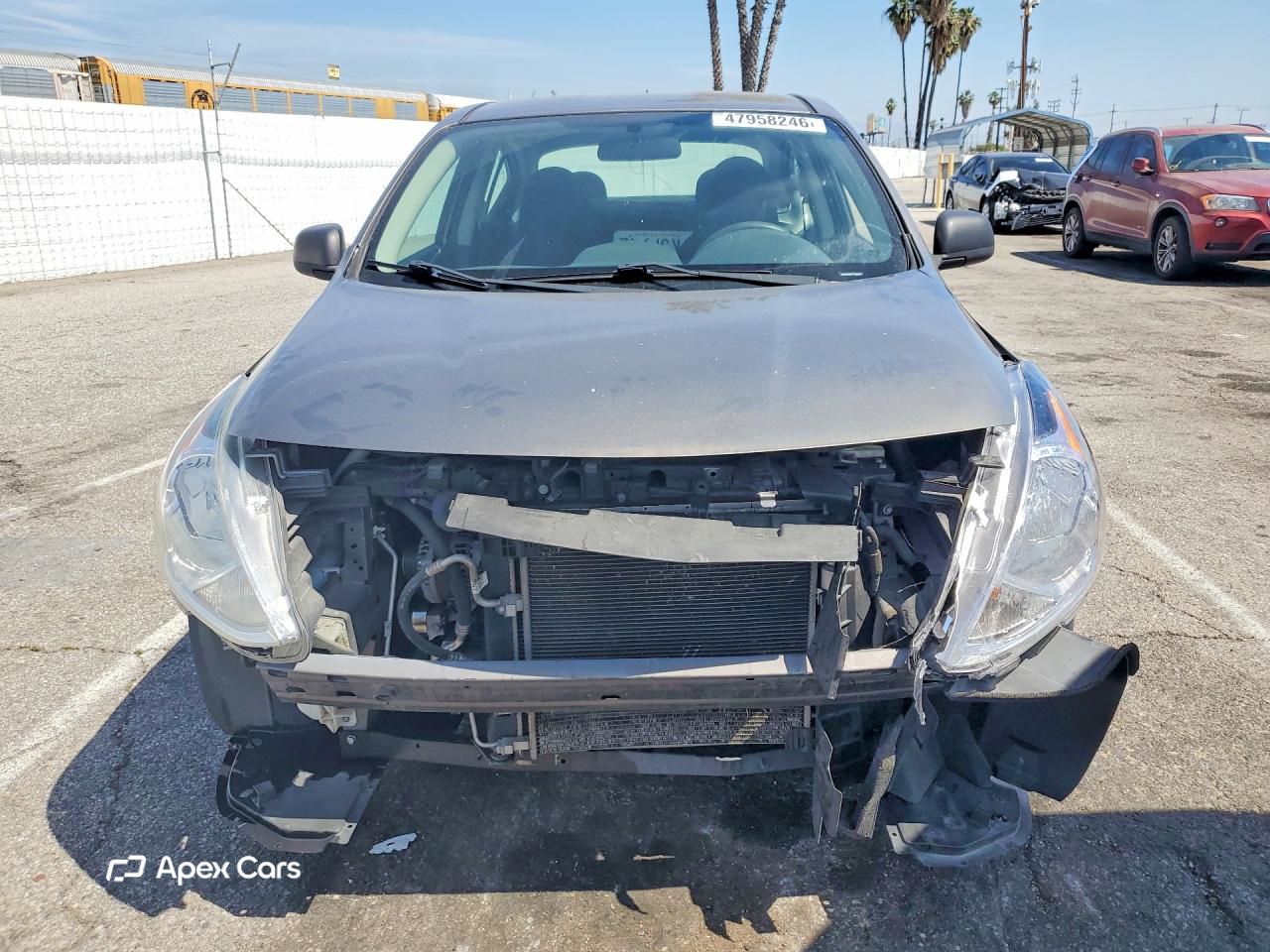 Nissan Versa 2015