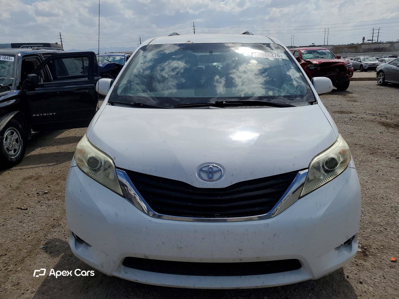 Toyota Sienna 2012
