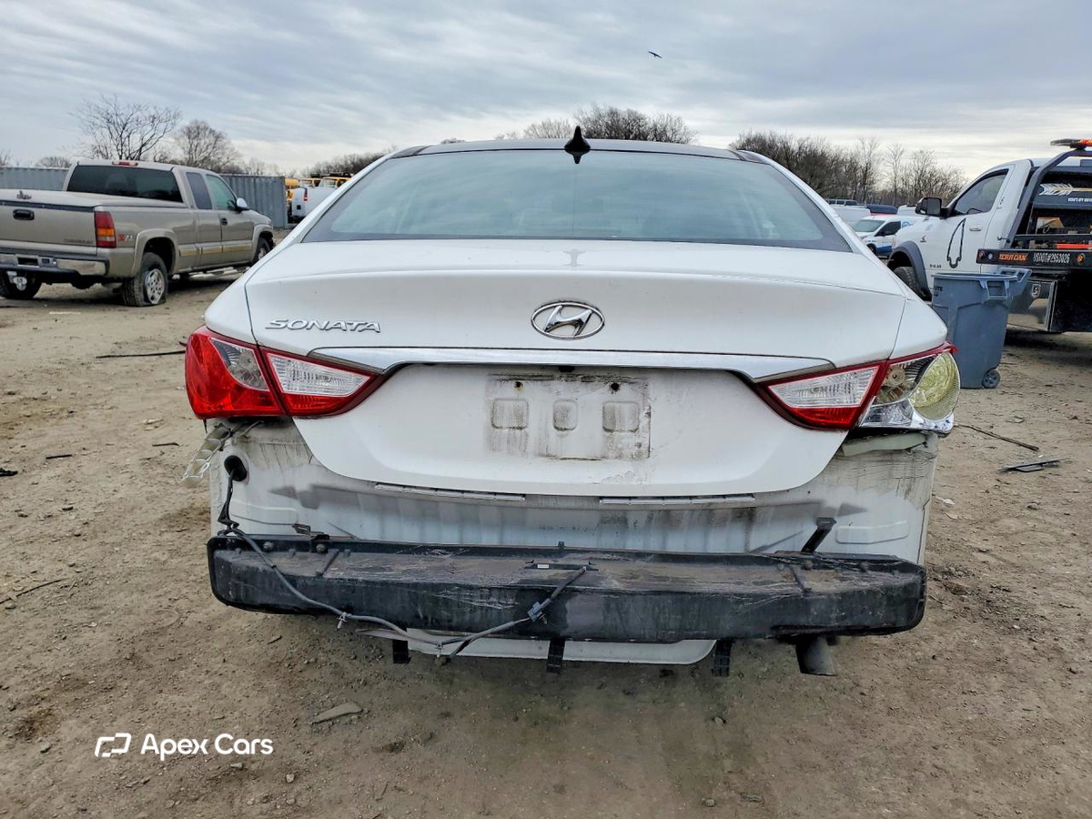 Hyundai Sonata 2013