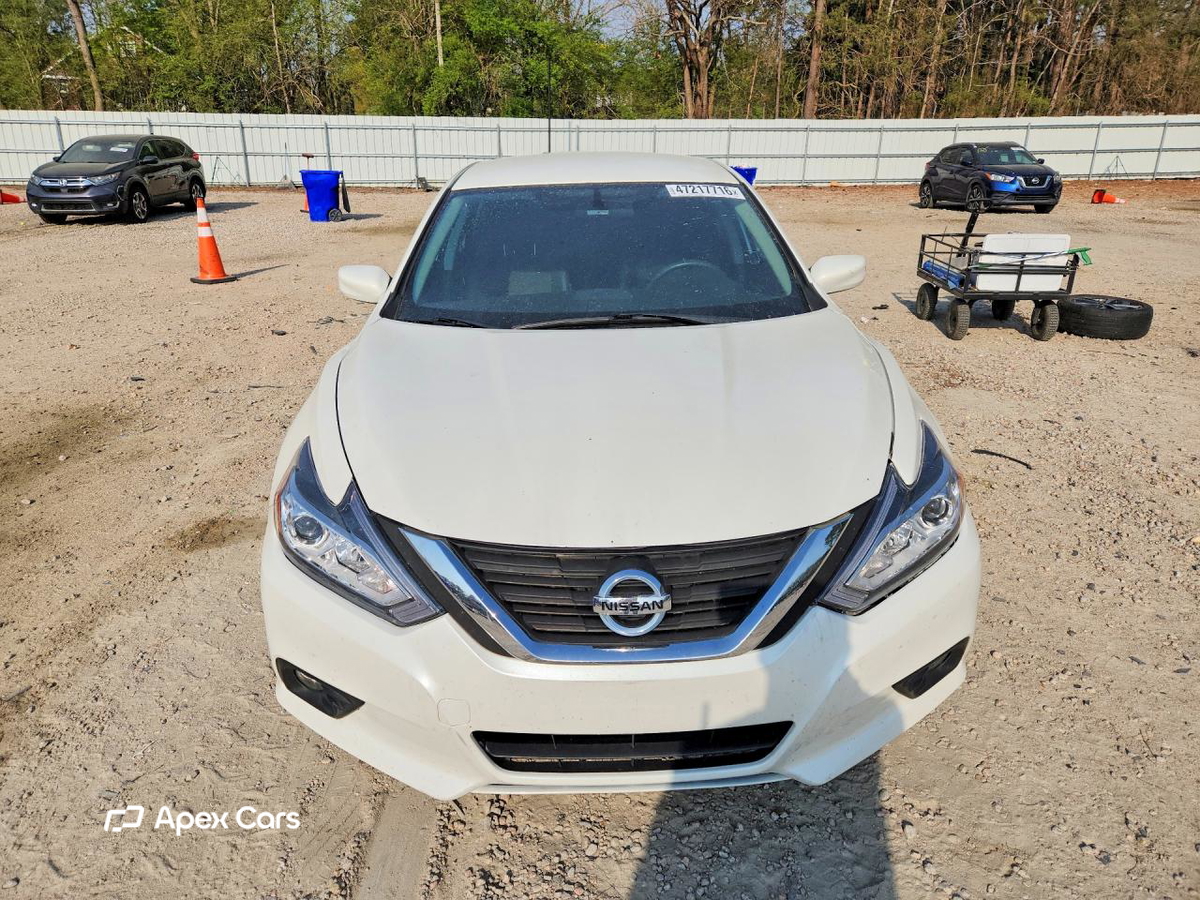 Nissan Altima 2017