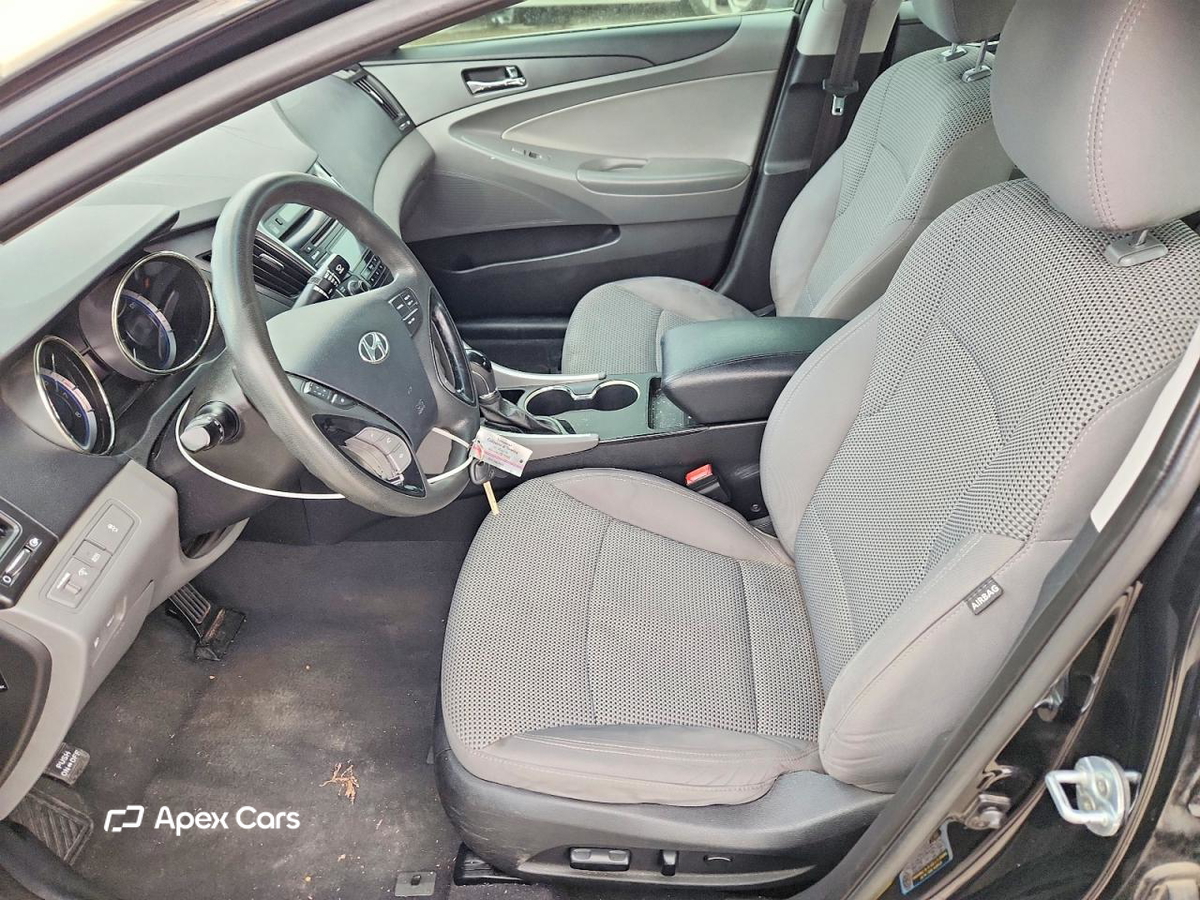 Hyundai Sonata 2012