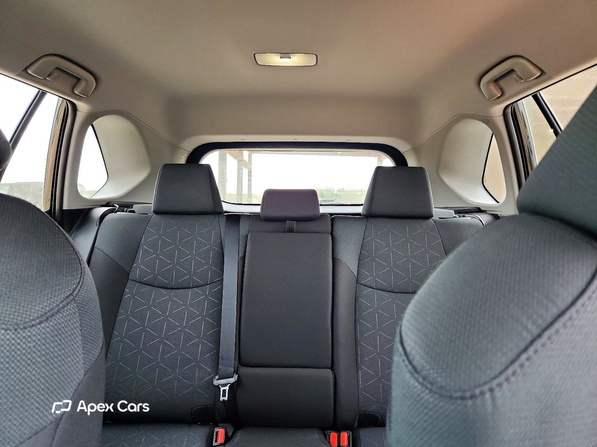 Toyota RAV 4 2025