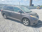 Toyota Sienna 2012
