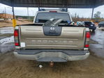 Nissan Navara (Frontier) 2001