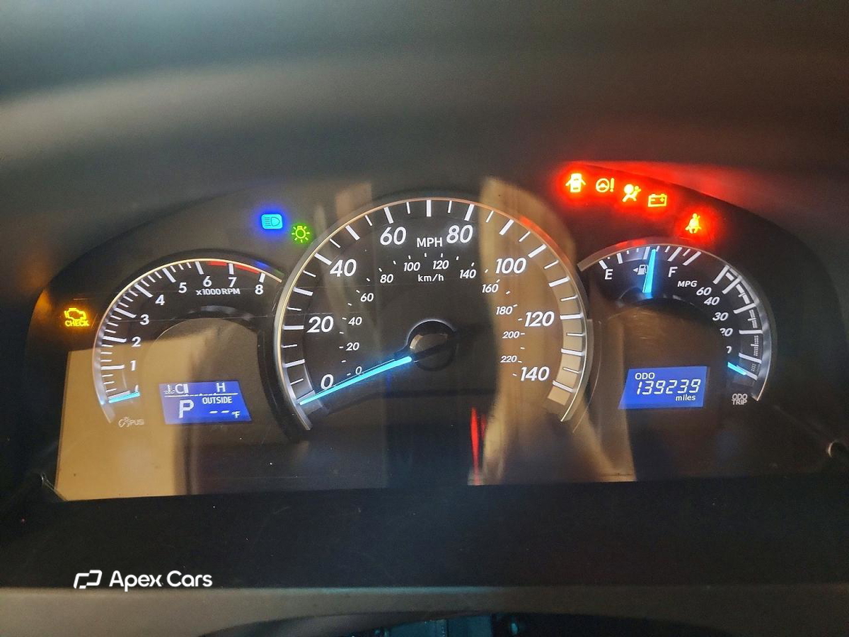 Toyota Camry 2012