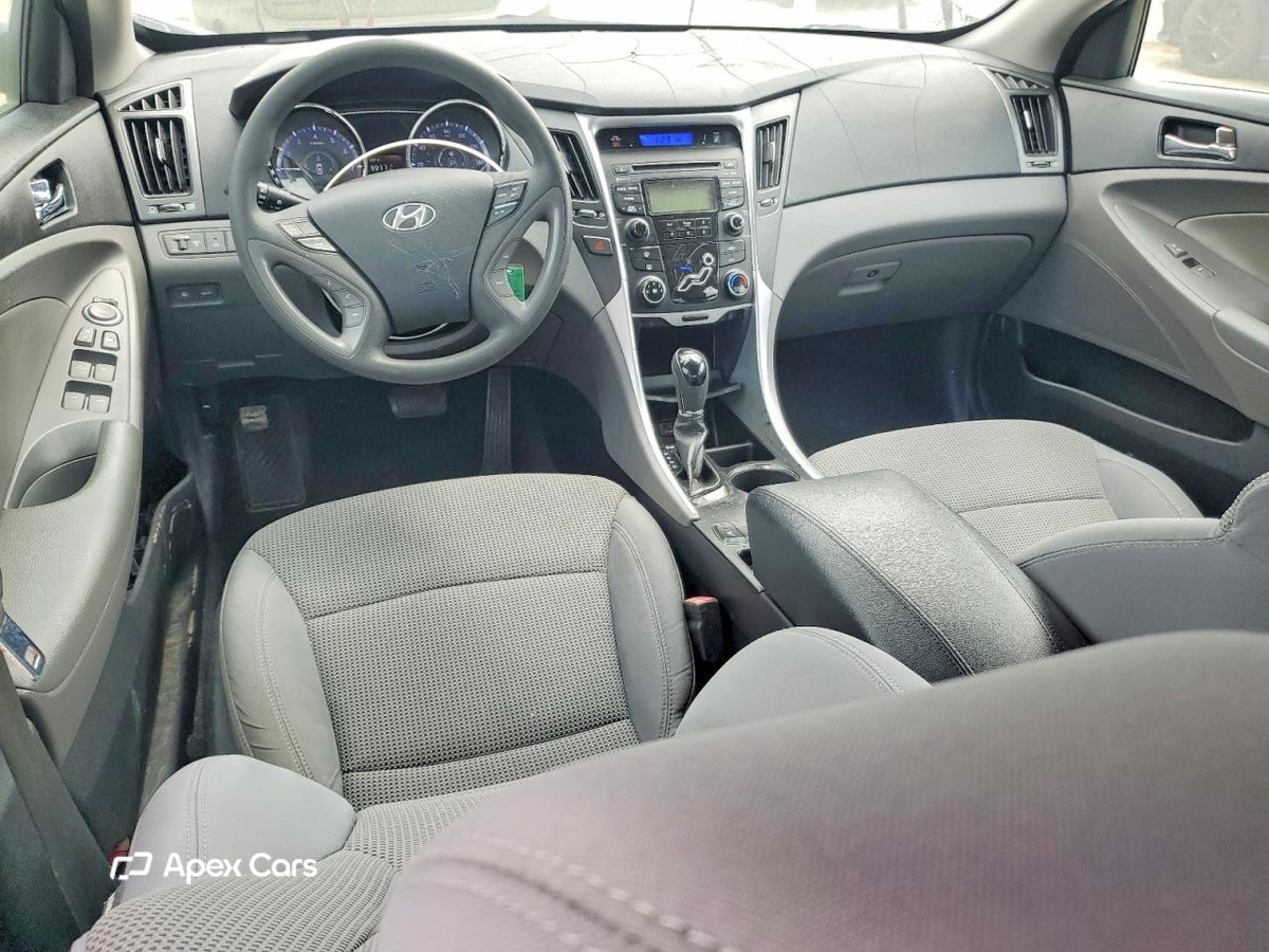 Hyundai Sonata 2013
