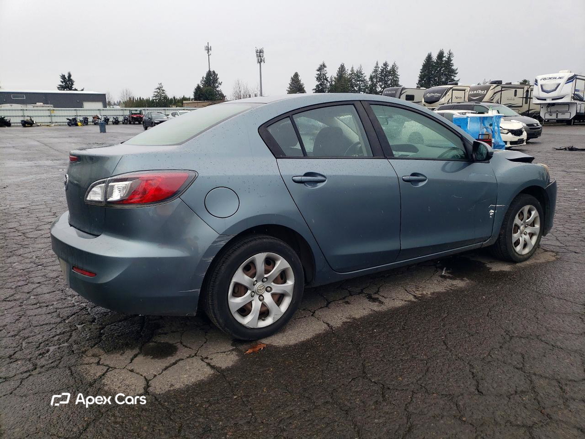 Mazda 3 2013