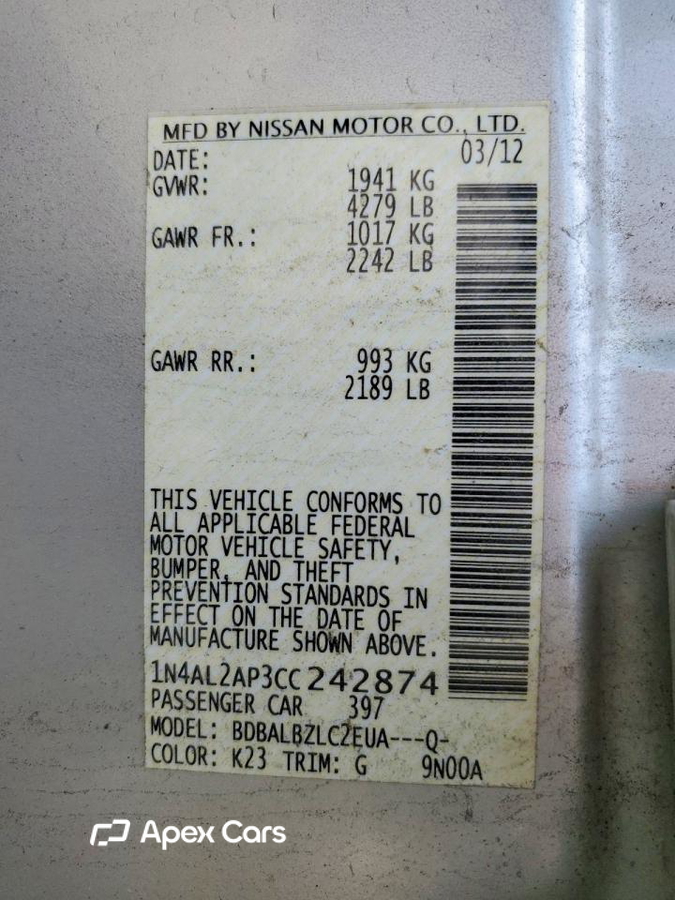 Nissan Altima 2012