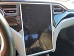Tesla Model S 2015