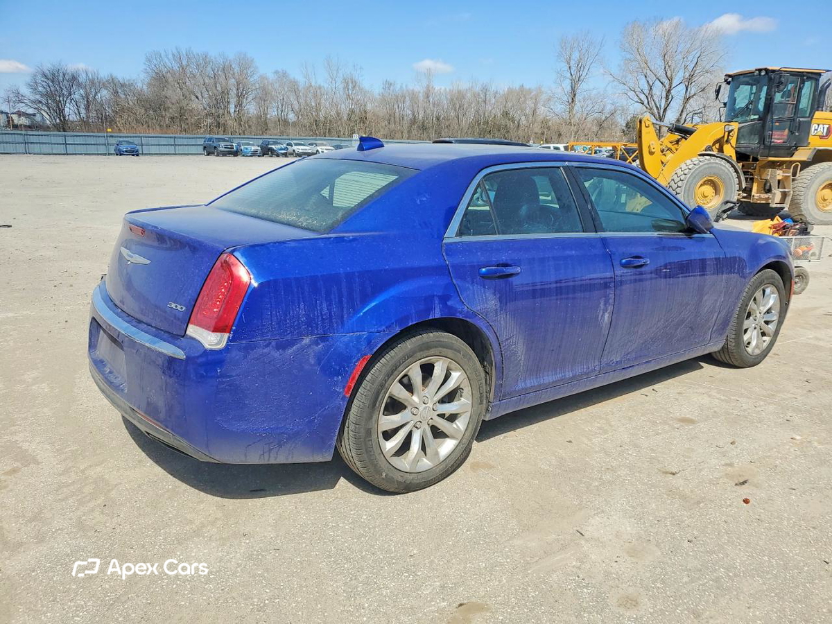 Chrysler 300 2018