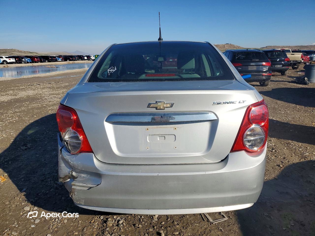Chevrolet Sonic 2012