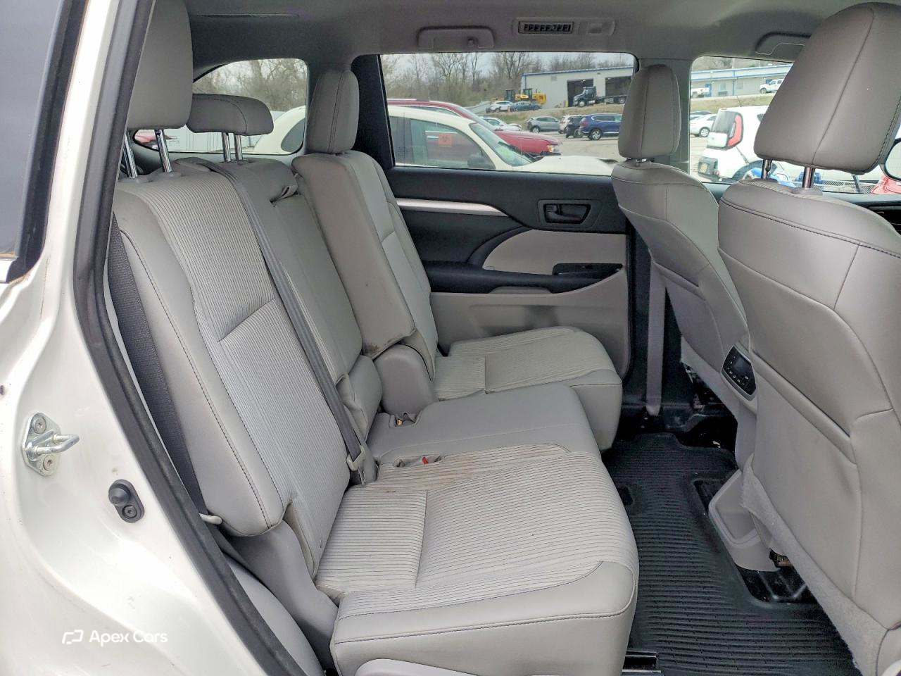 Toyota Highlander 2015