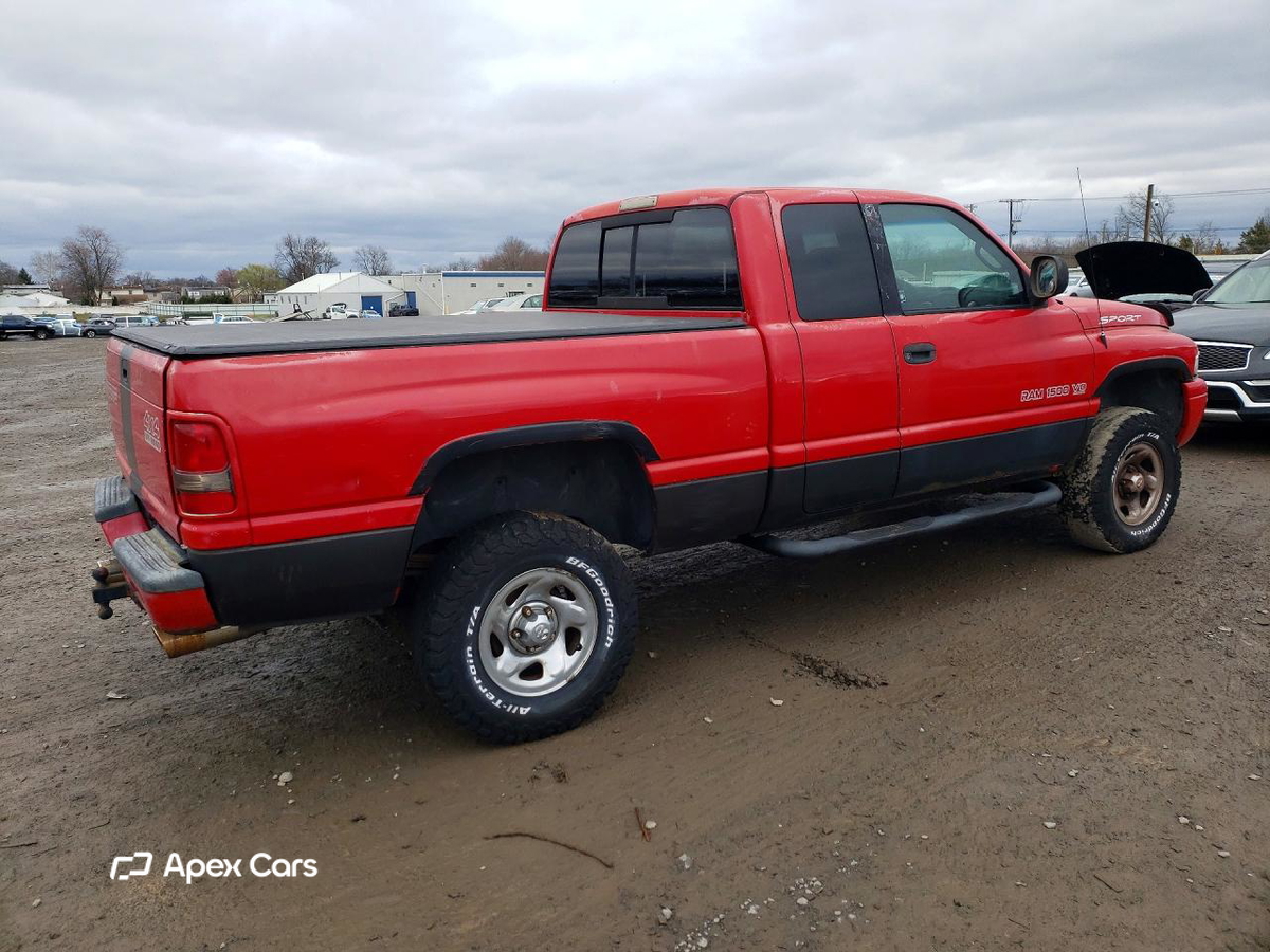 Dodge RAM 2000