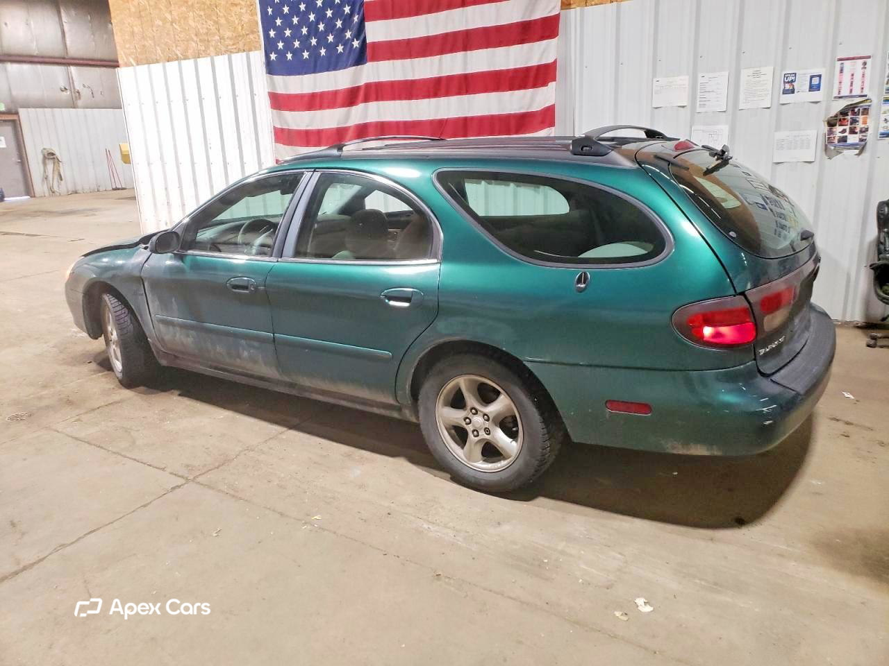 Ford Taurus 2000