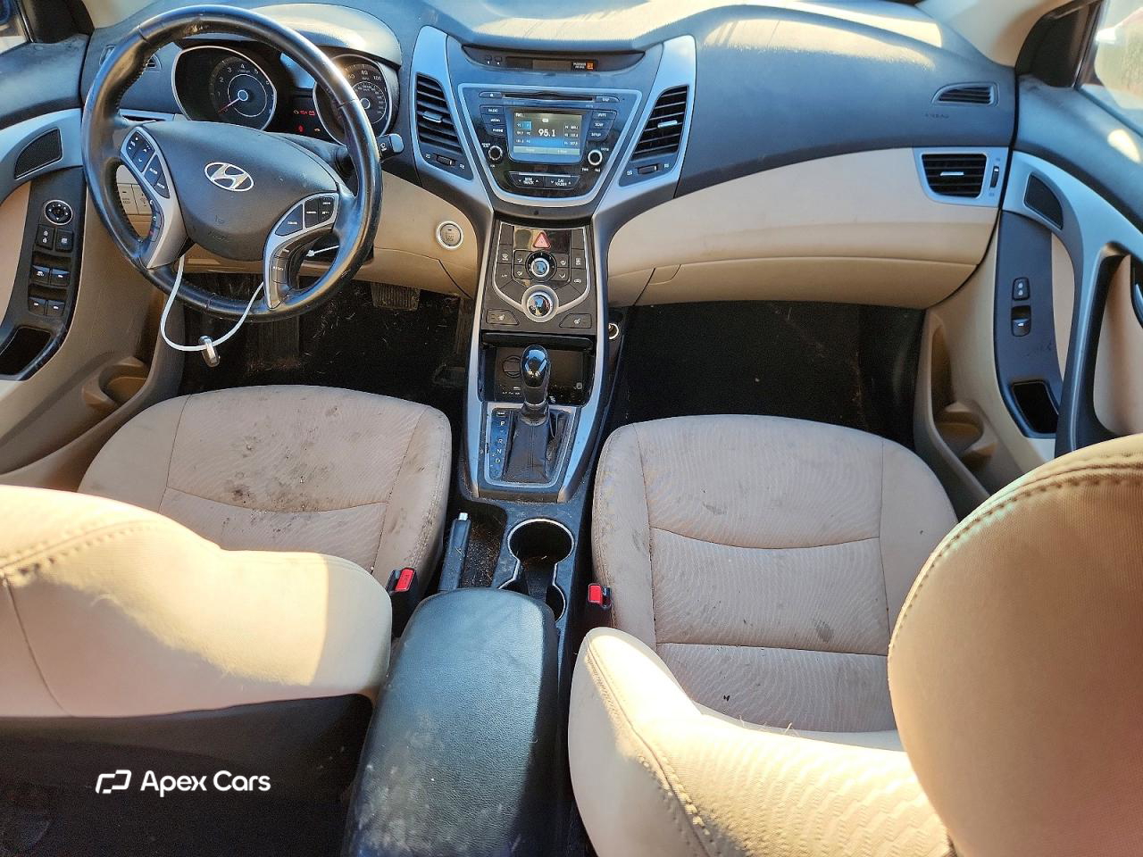 Hyundai Elantra 2016