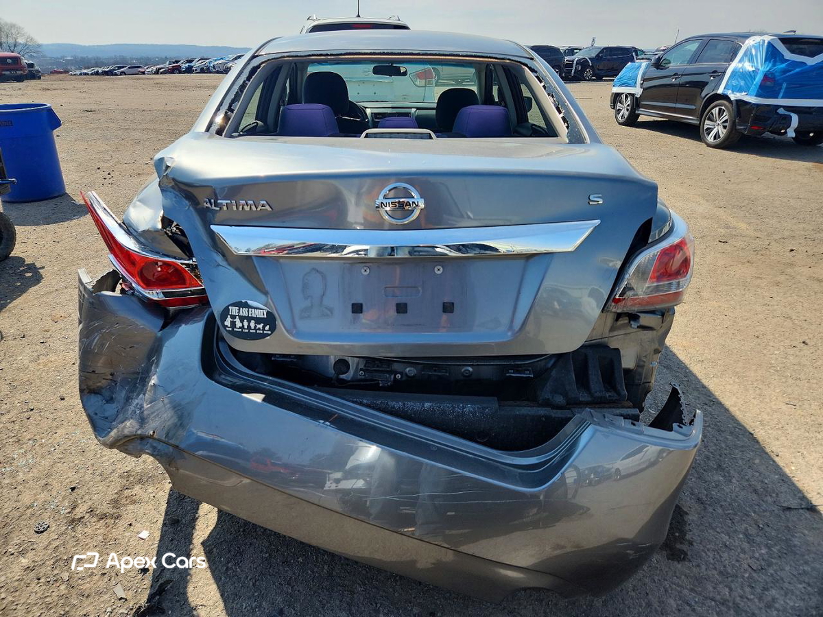Nissan Altima 2015