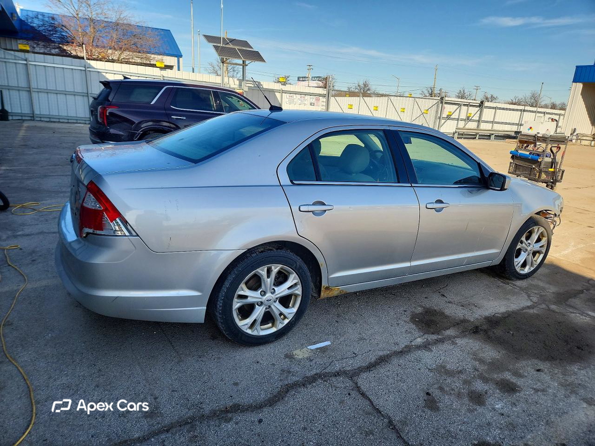 Ford Fusion 2012