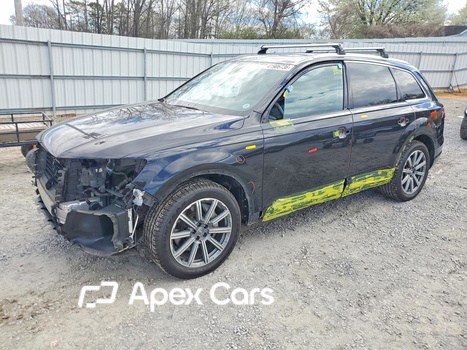 Audi Q7 2018 - Image 1 of 12