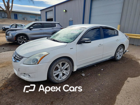 Nissan Altima 2011 - Image 1 of 13
