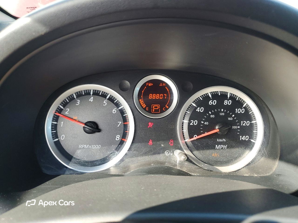 Nissan Sentra 2012