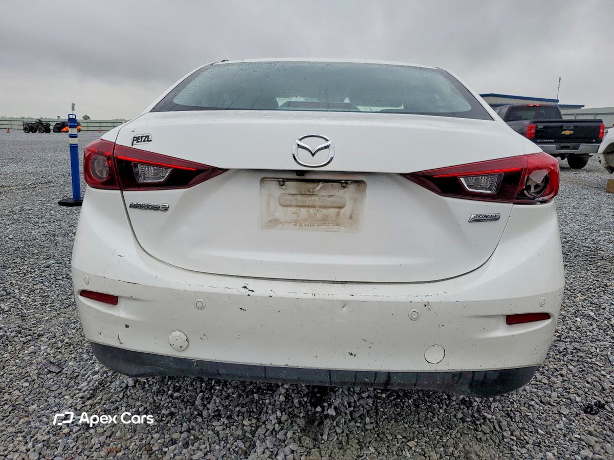 Mazda 3 2018