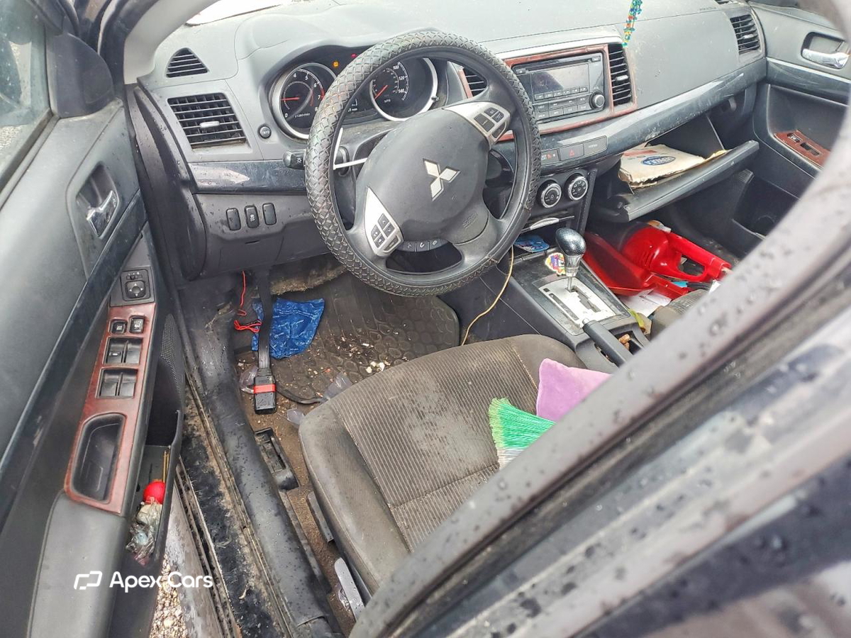 Mitsubishi Lancer 2016