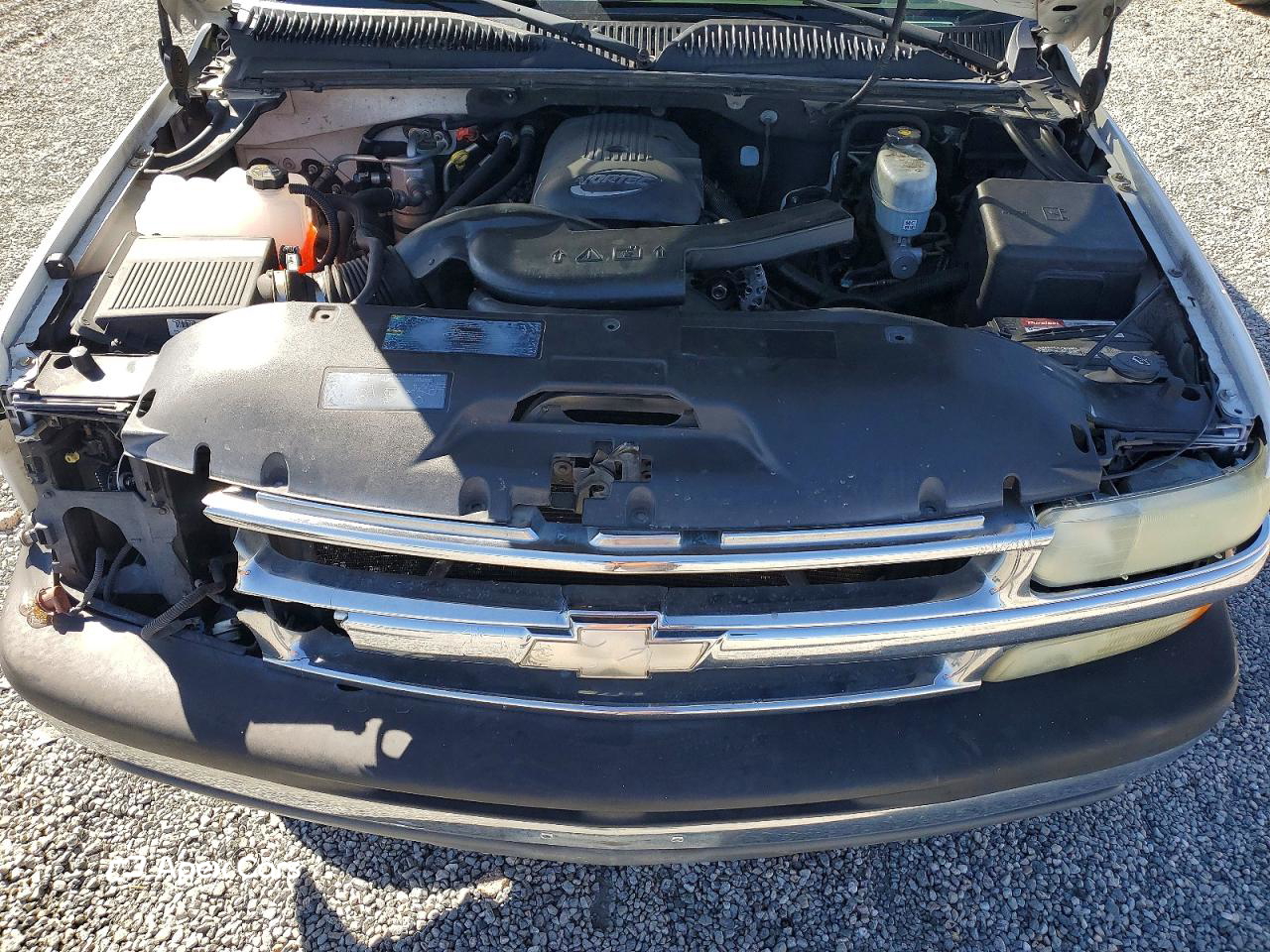 Chevrolet Suburban 2004