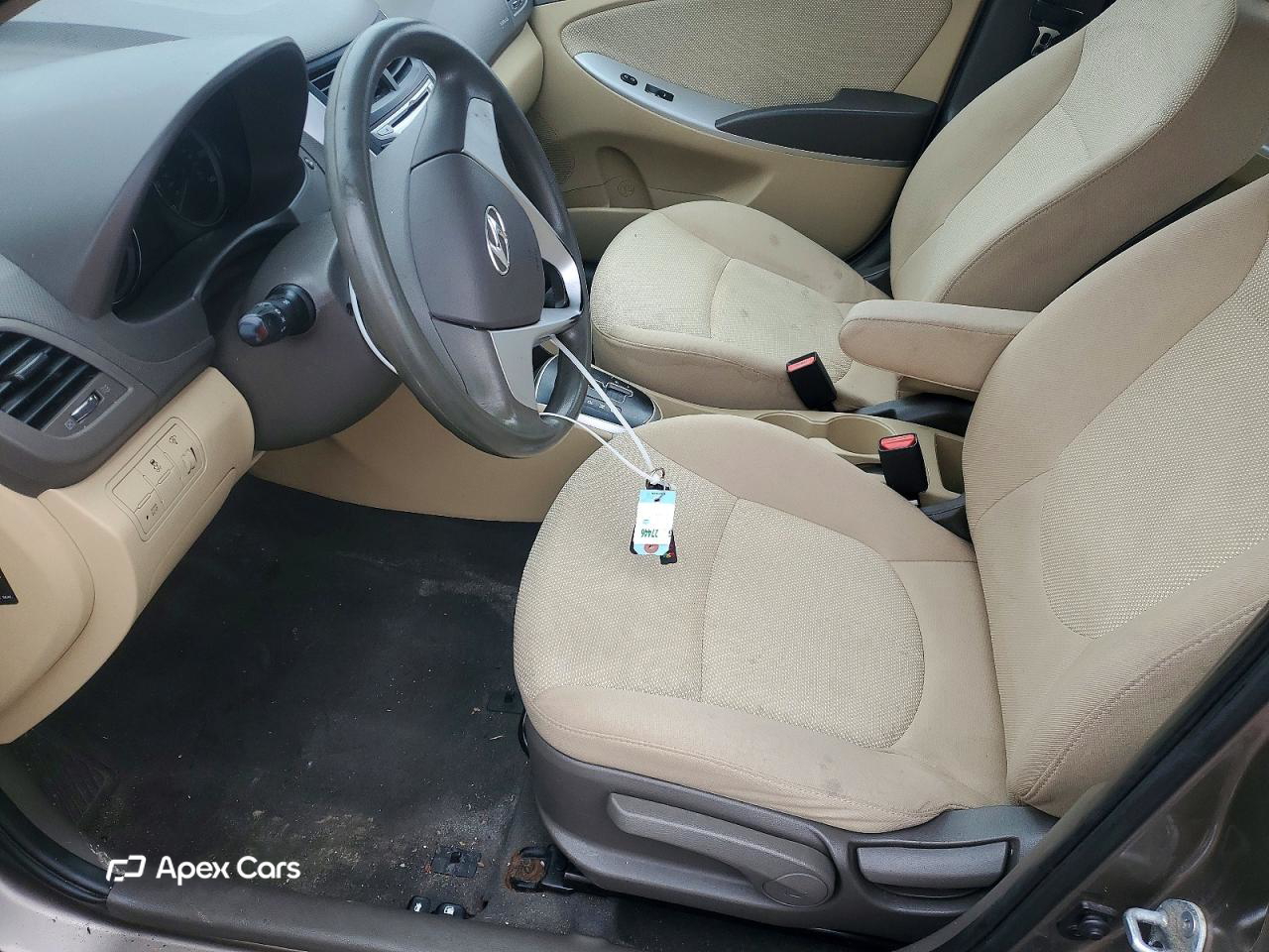 Hyundai Accent 2013