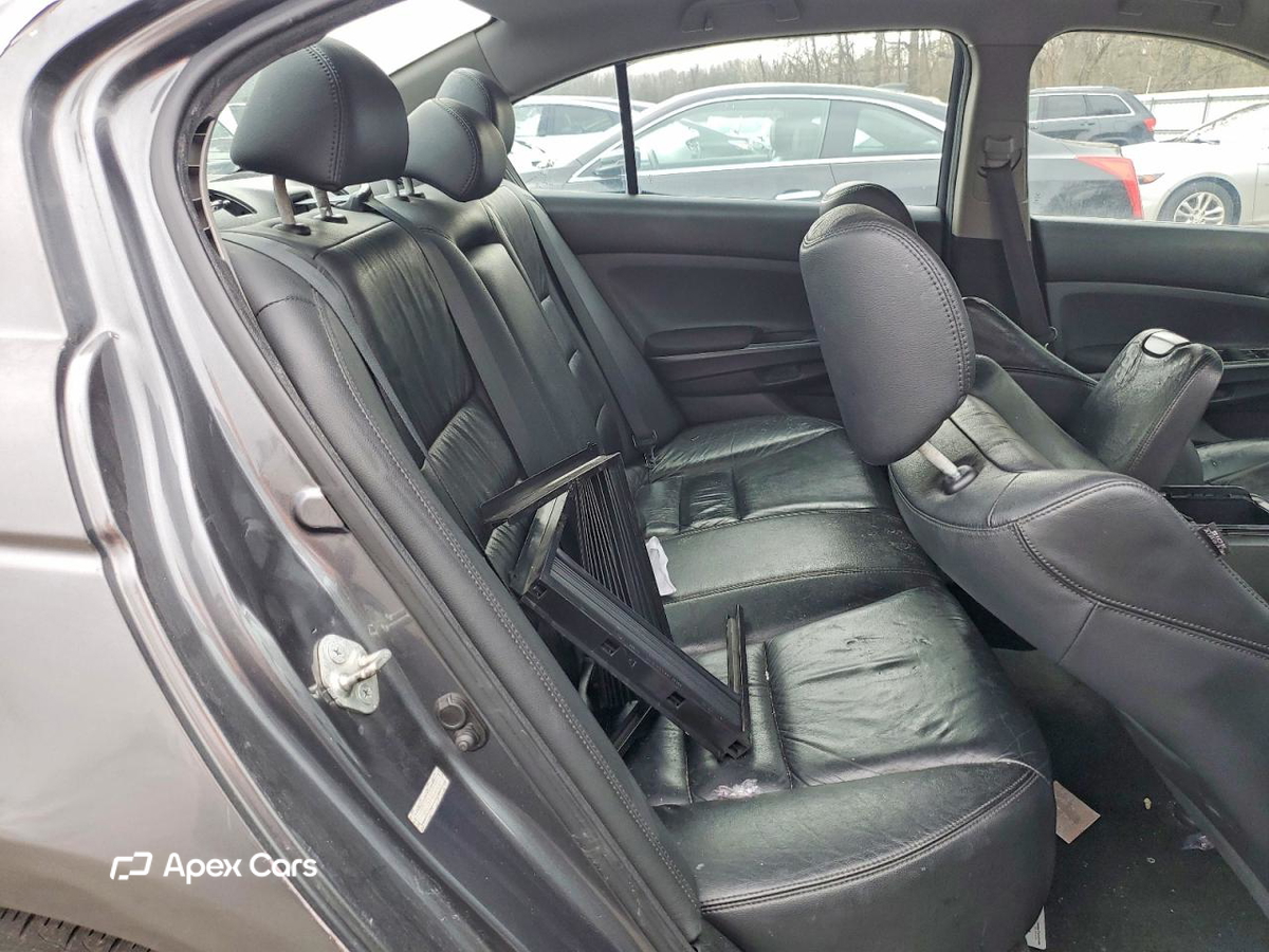 Honda Accord 2011
