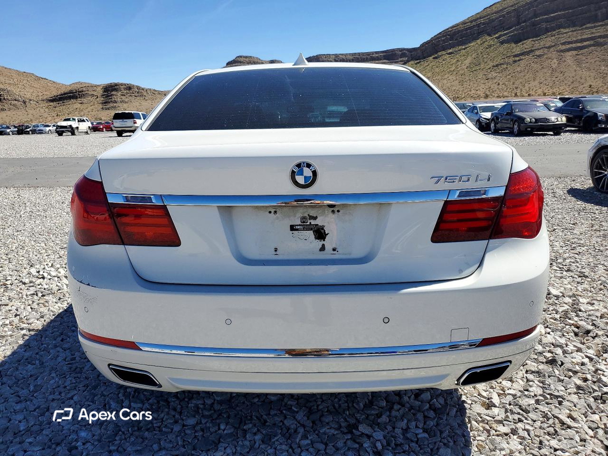 BMW Series 7 2013