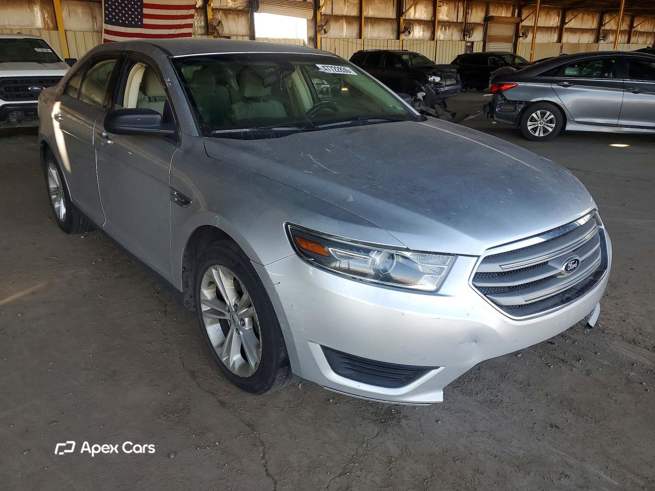 Ford Taurus 2016