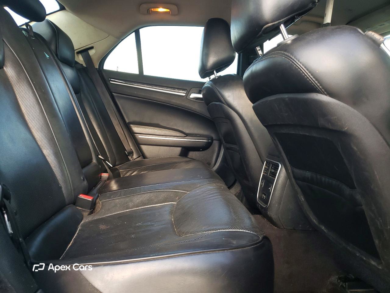 Chrysler 300 2018