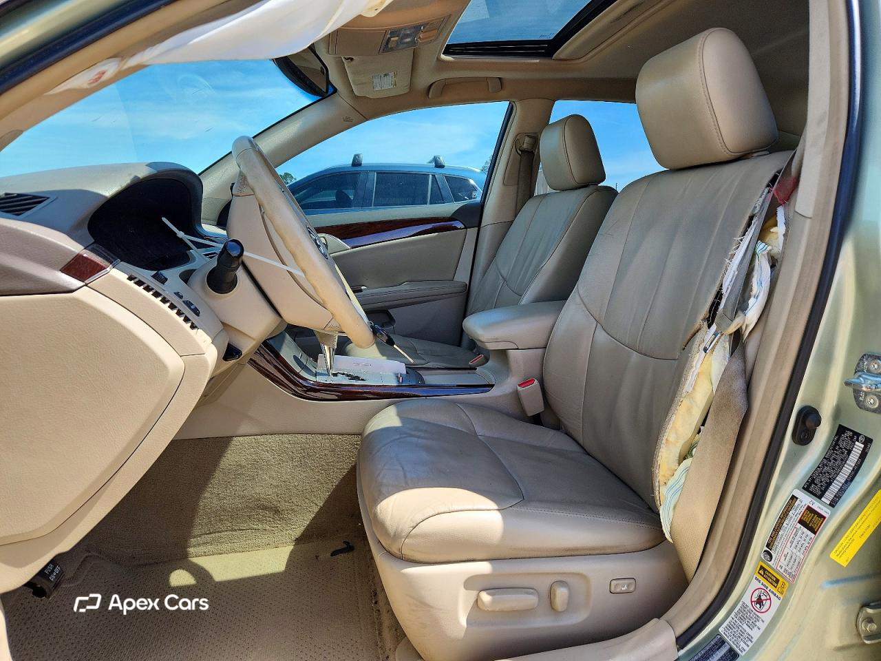 Toyota Avalon 2010