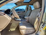 Toyota Avalon 2010