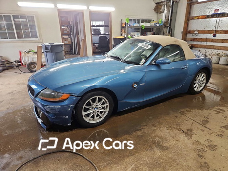 BMW Z4 2003 - Image 1 of 12