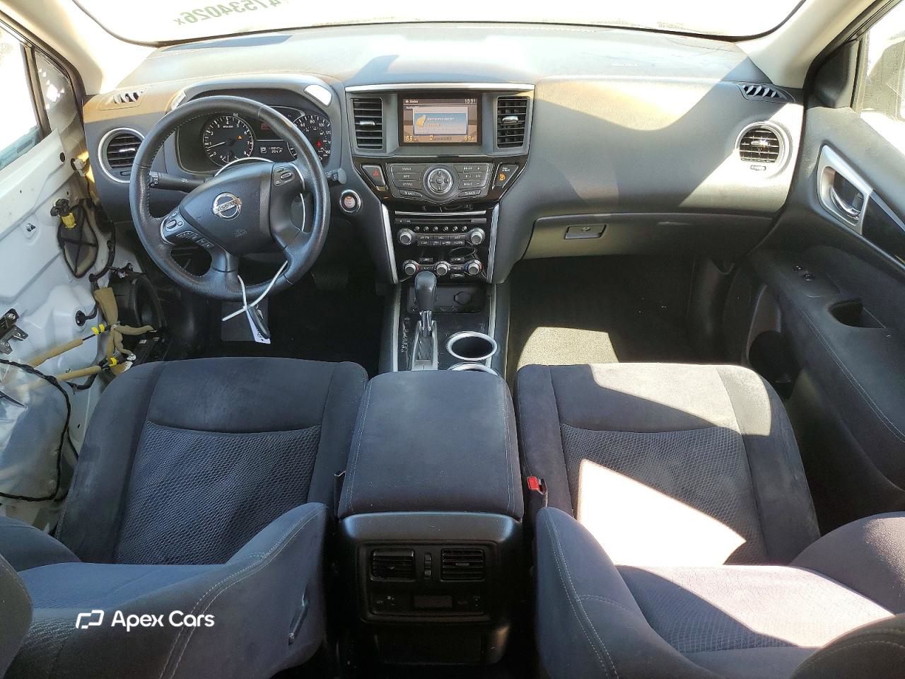 Nissan Pathfinder 2013