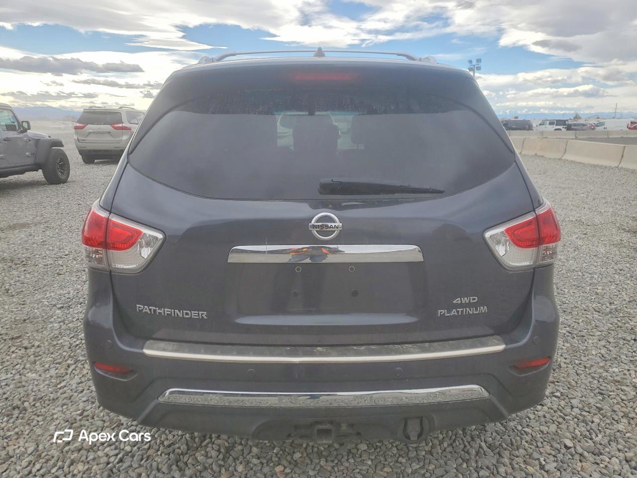 Nissan Pathfinder 2014