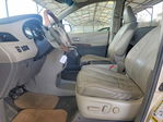 Toyota Sienna 2011