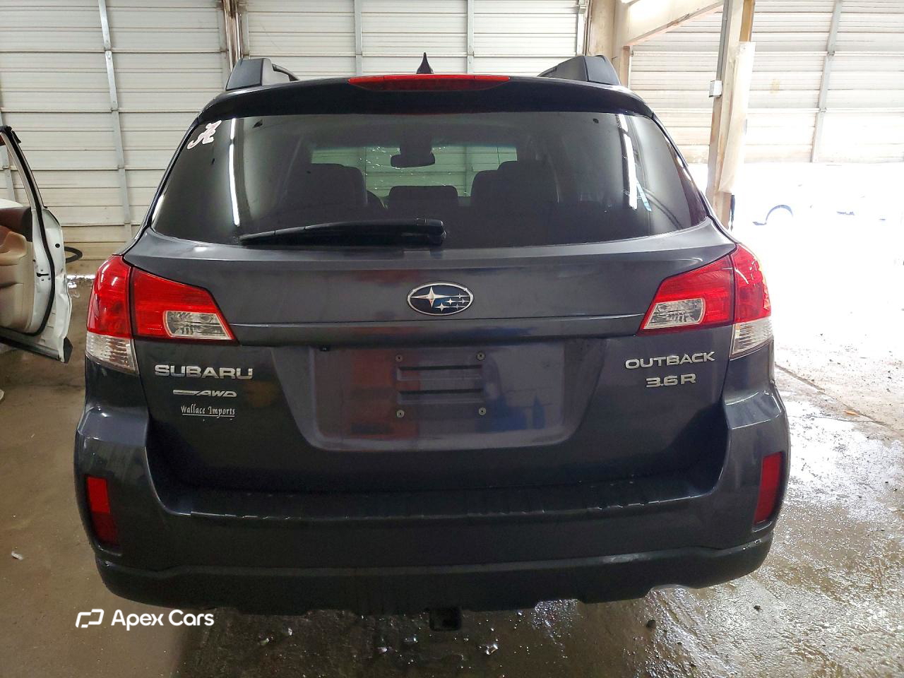 Subaru Outback 2011